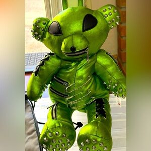 DOLLS KILL BACKPACK TORMENTED TEDDY GREEN NWT CUTENESS! BAG INCLUDED SEE PICS